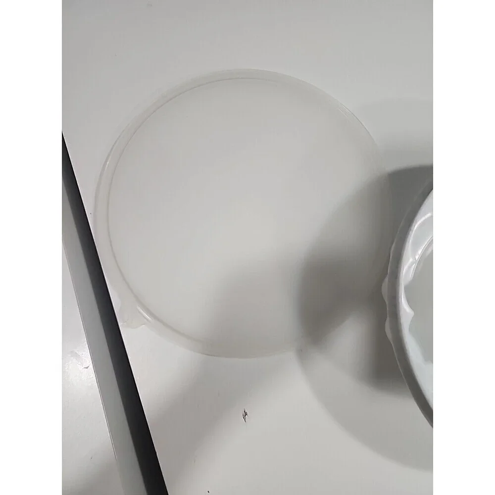 Tupperware Vintage Jello Mold with Lid - White Grey- 1201-11, 1202-4, 1203-6